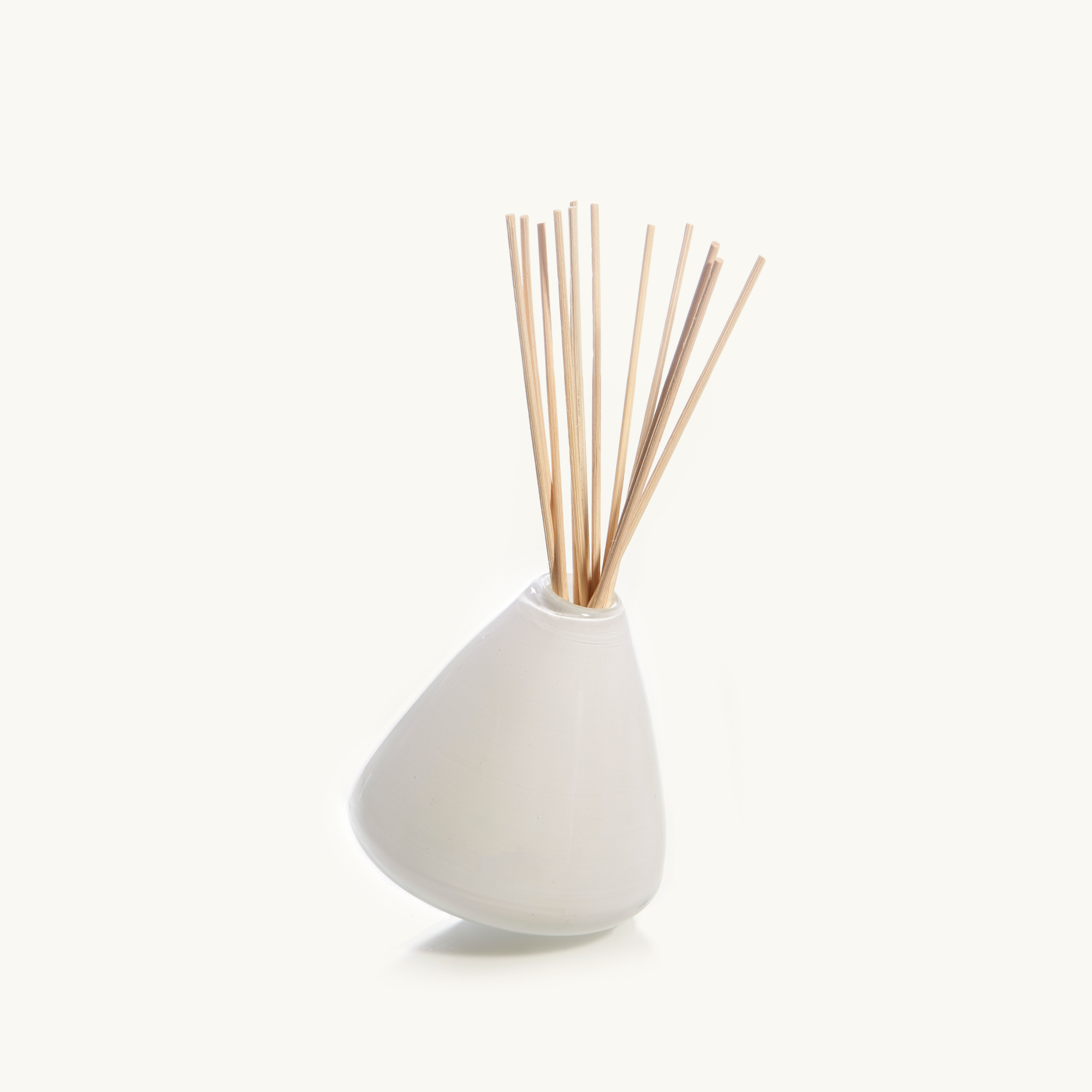 Edge Diffuser Vessel