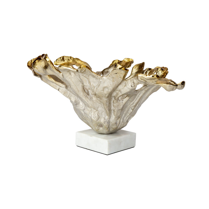 Jenny Flower Sculpture